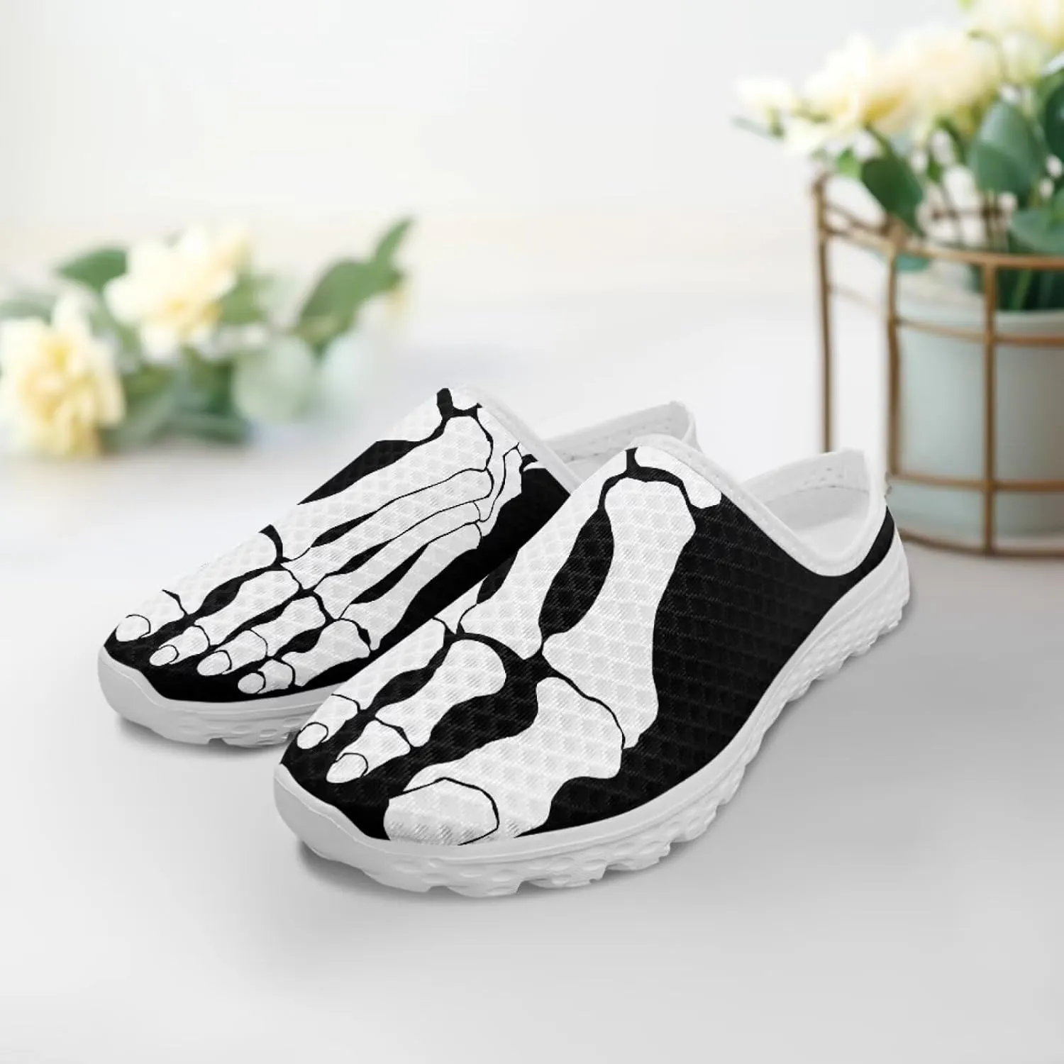 Art Skull Design Women Mesh Mules Memory Foam Flat Anti-Slip Fashion Sneakers Comfortable Slip-On Mule Garden Shoes