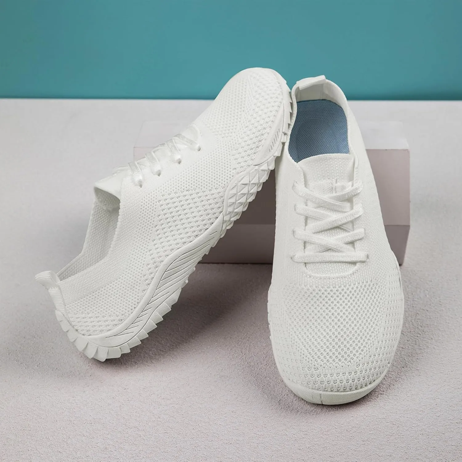 Barefoot Shoes Women Tennis Slip On Sneakers for Women Gym Running Zero Drop Workout Trail Minimalist Shoes