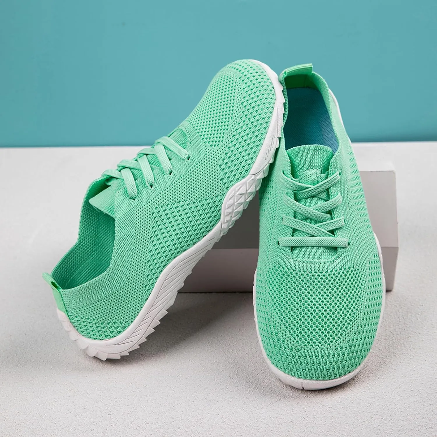 Barefoot Shoes Women Tennis Slip On Sneakers for Women Gym Running Zero Drop Workout Trail Minimalist Shoes
