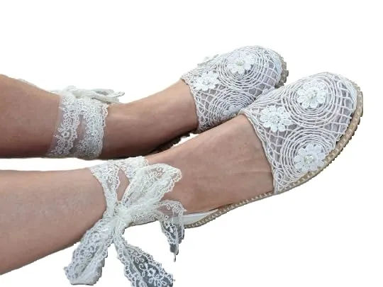 Boho Ivory Lace Flat Wedding Shoes for Women, White, Lace-Up Design (8 US)