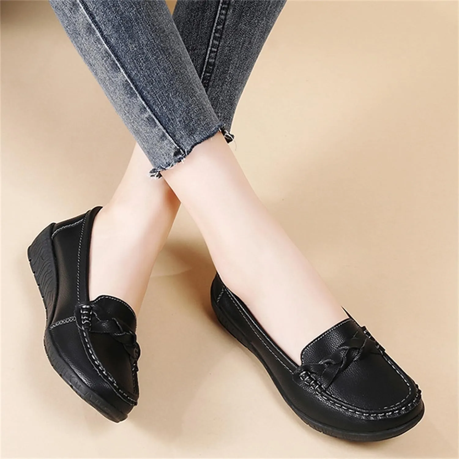 CHUUMEE Cowhide Leather Women's Flat Loafers Round Toe Minimalist Business Office Versatile Slip On Lightweight Casual Shoes