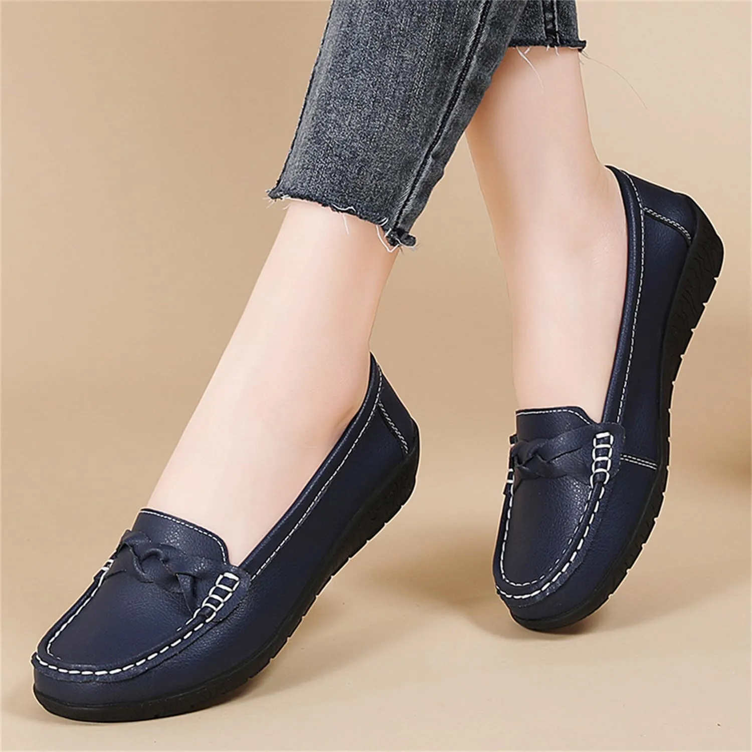 CHUUMEE Cowhide Leather Women's Flat Loafers Round Toe Minimalist Business Office Versatile Slip On Lightweight Casual Shoes