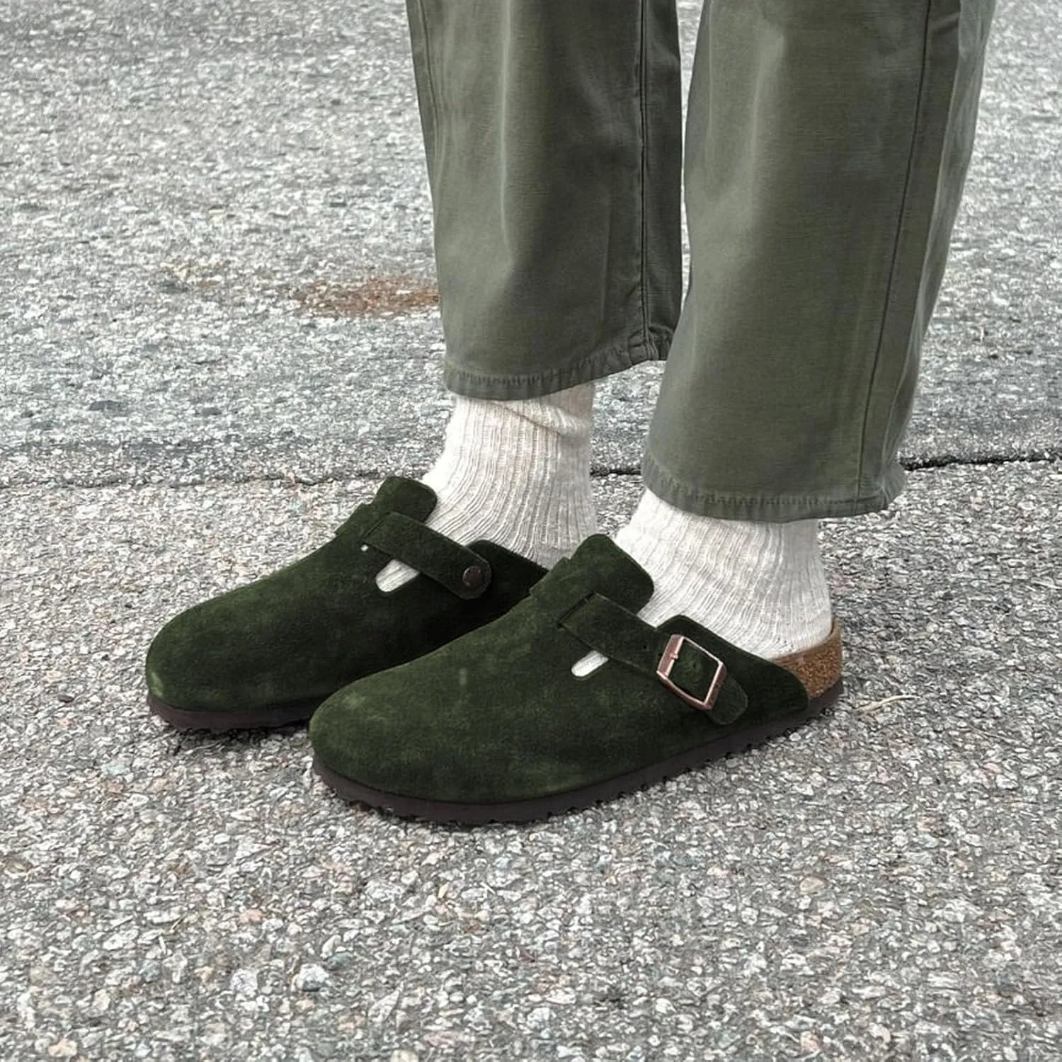 Clogs for Women Suede Clogs Cork Footbed Mules Potato Shoes with Arch Support Men's Comfort Slip-On Clogs