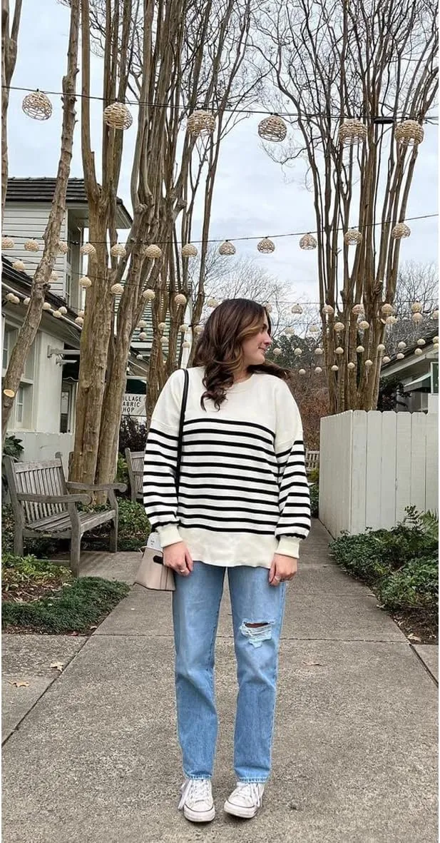ETCYY Womens Sweaters Fall 2025 Batwing Long Sleeve Side Slit Knit Tops Crew Neck Striped Oversized Sweater Pullover