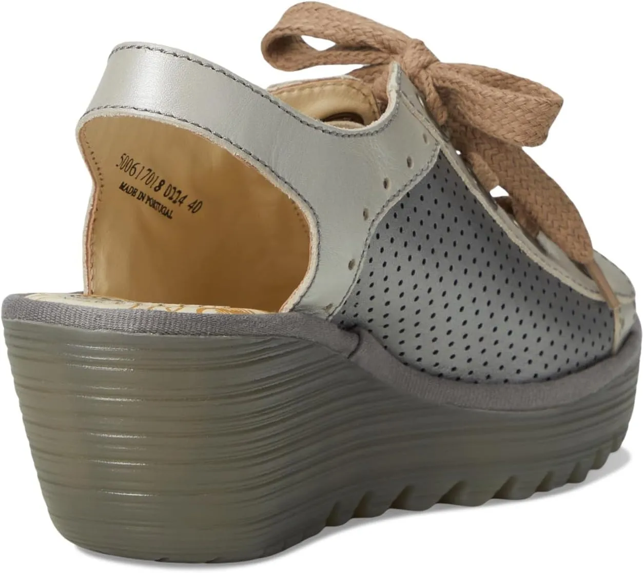 FLY London Women's Yuta617fly Wedge Sandal