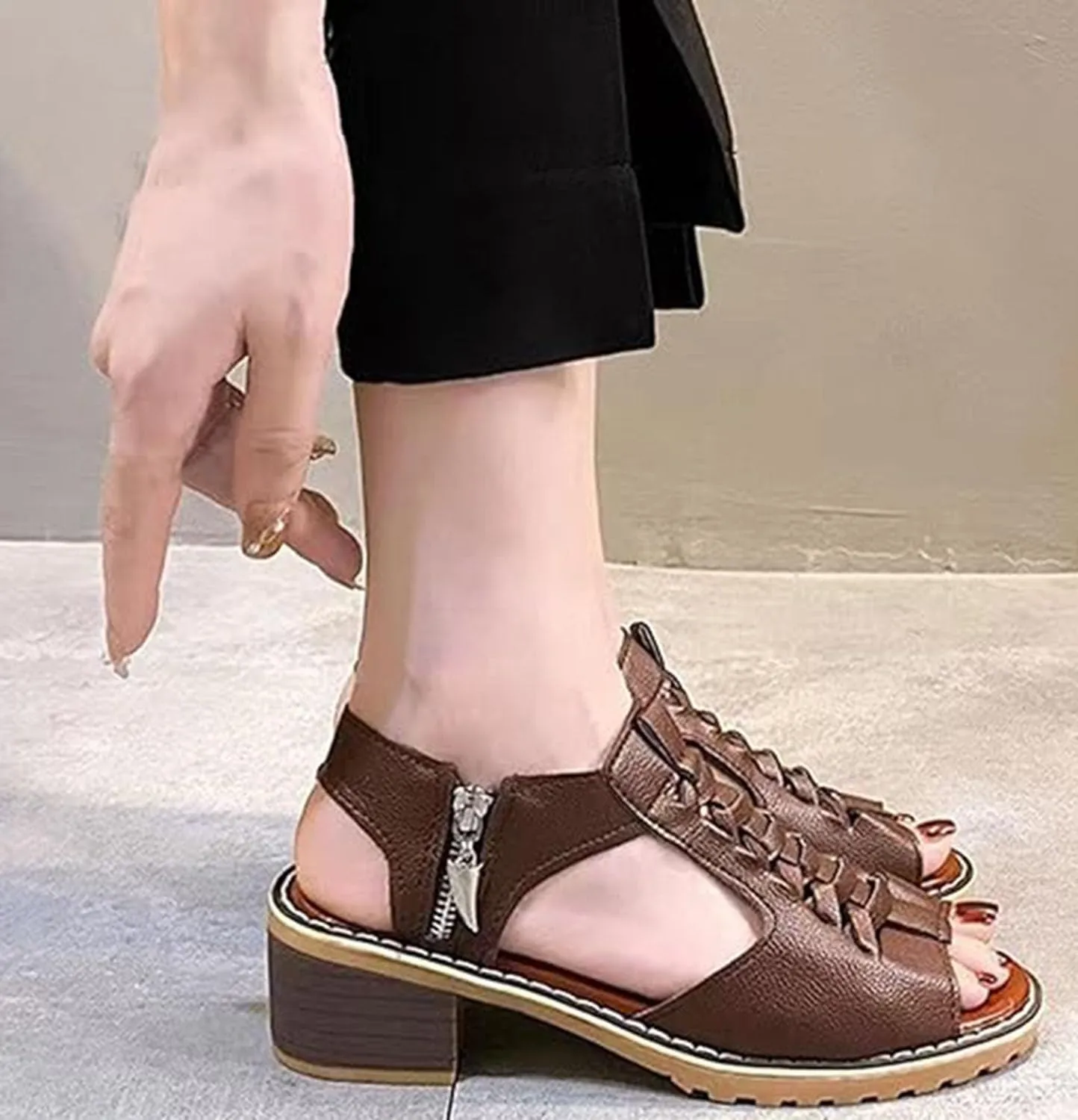 Funfany Women's Orthotic Sandals,Peep Toe Cutout Zipper Chunky Heeled Sandals,Ultra-Comfy Summer Shoes