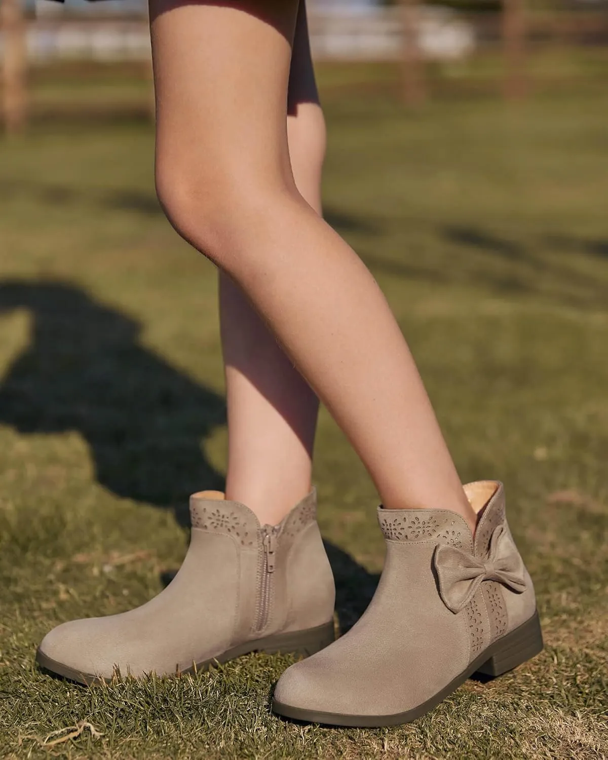 Girls Kids Bow Knot Ankle Boots Faux Suede V Cutout Low Stacked Heel Side Zipper Chelsea Shoes
