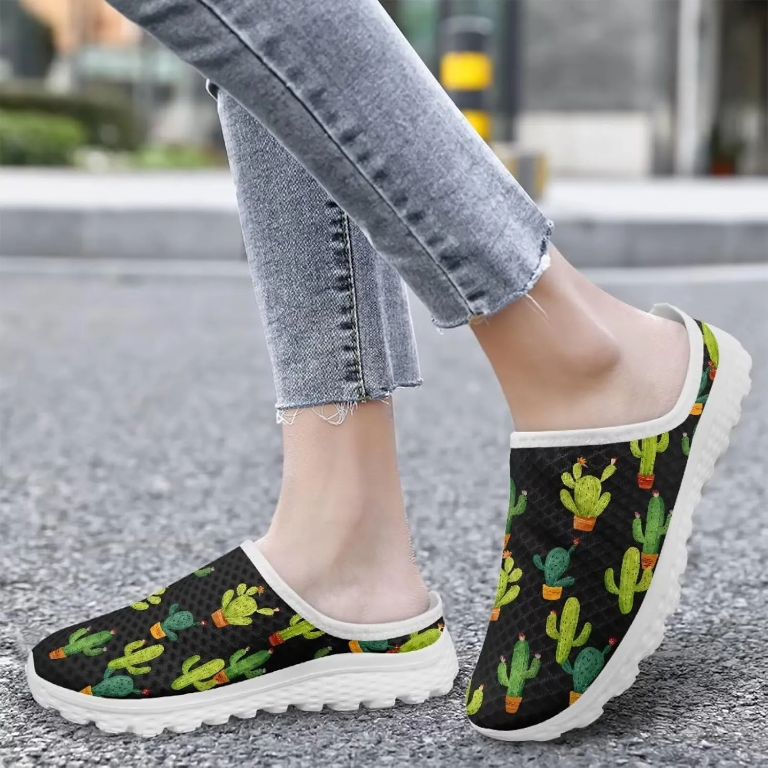 GOSTONG Slip-On Mules & Clogs for Women Light Open Back Shoes Comfort Walking Shoes Breathable Non Slip House Slippers Size 6-13.5