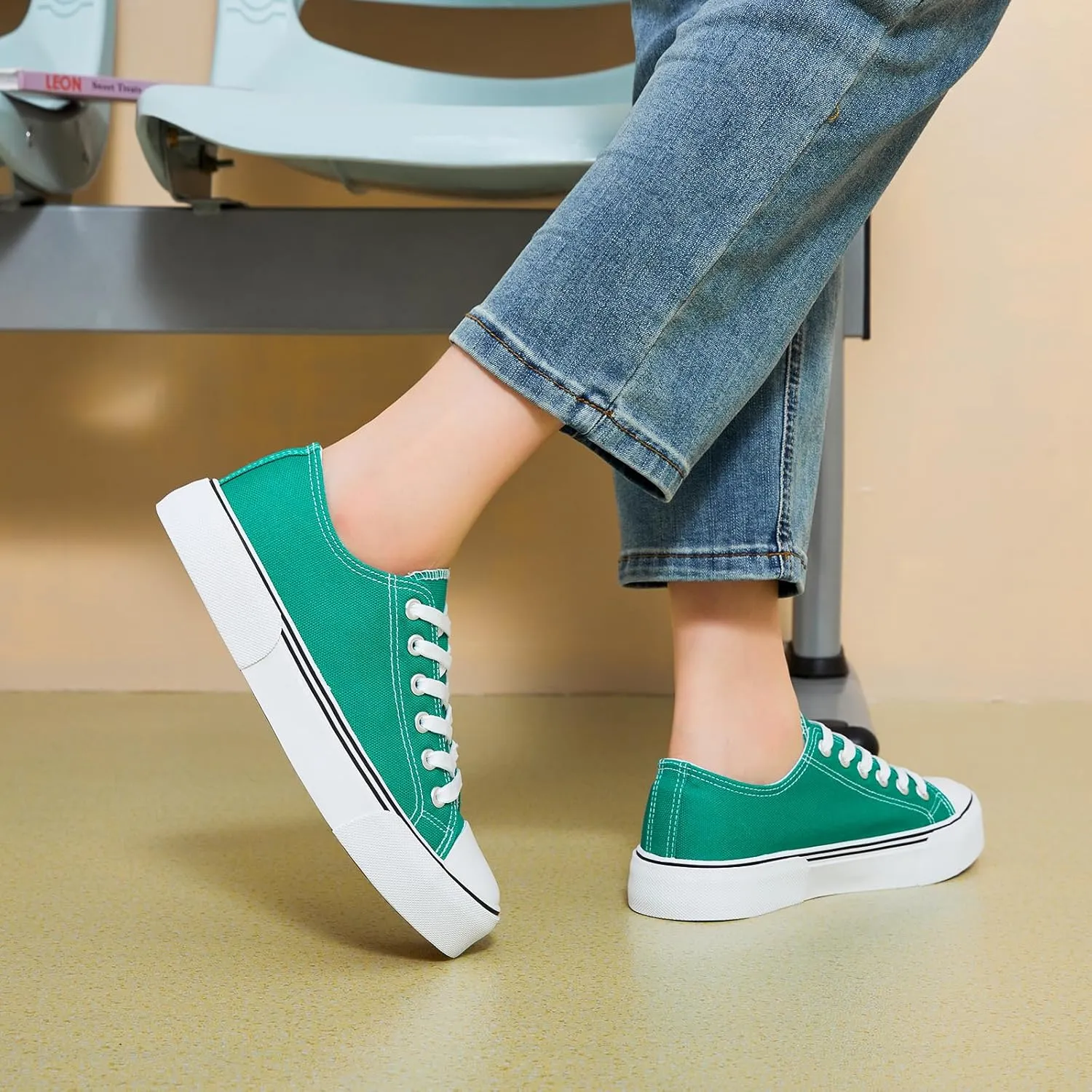 hash bubbie White Sneakers for Women Low Top Canvas Shoes Womens Canvas Sneakers Women's Fashion Sneakers Slip on Casual Tennis Shoes