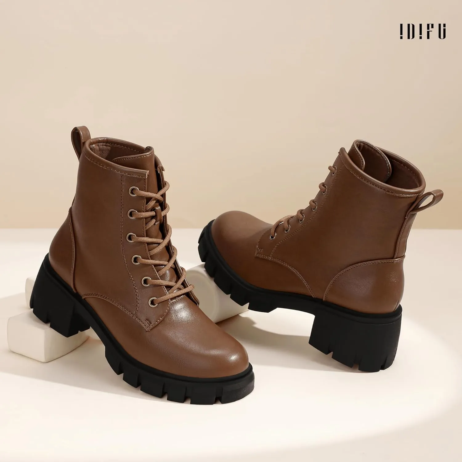 IDIFU IN2 Combat Boots Womens Ankle Boots Low Block Heel Fashion Chunky Short Platform Dress Boots for Women Round Toe Lace Up Boots Ladies Comfortable Cute Stylish Casual Work Lug Sole Booties