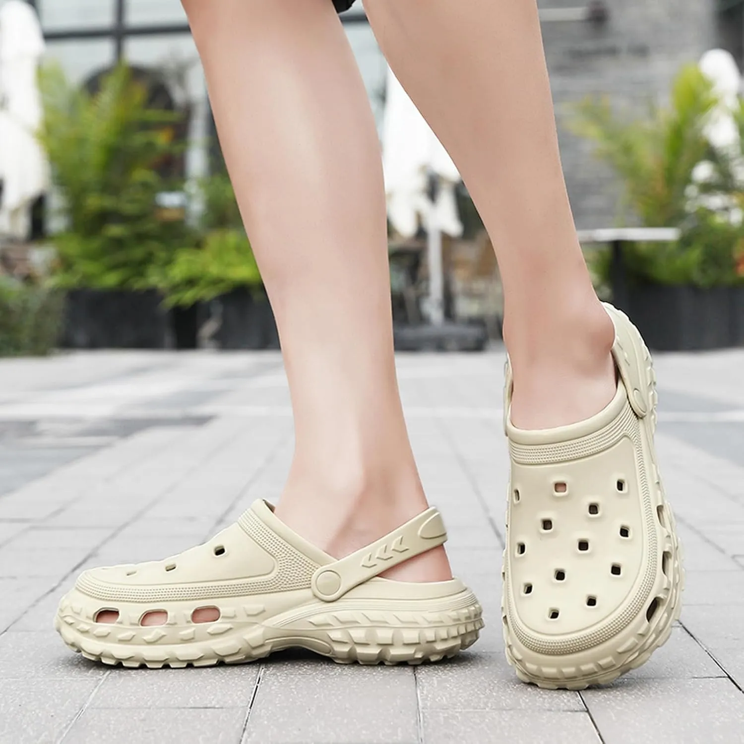 ihinzry Kids Cute Clogs Toddler Gardener Shoes Summer Mules Clog Slip on tyre Sandals Outdoor Slippers