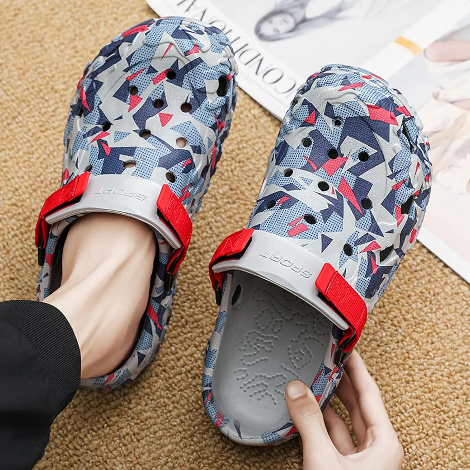ihinzry Men's Garden Clogs Graphic Mules Clog Slip On Beach Sandals for Men Outdoor Slippers with Adjustable Strap