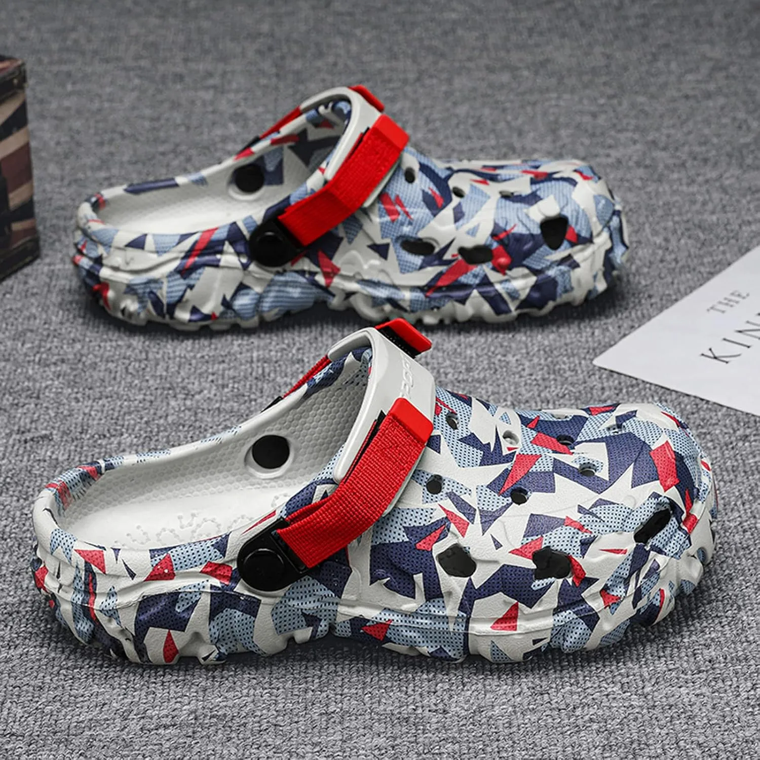 ihinzry Men's Garden Clogs Graphic Mules Clog Slip On Beach Sandals for Men Outdoor Slippers with Adjustable Strap