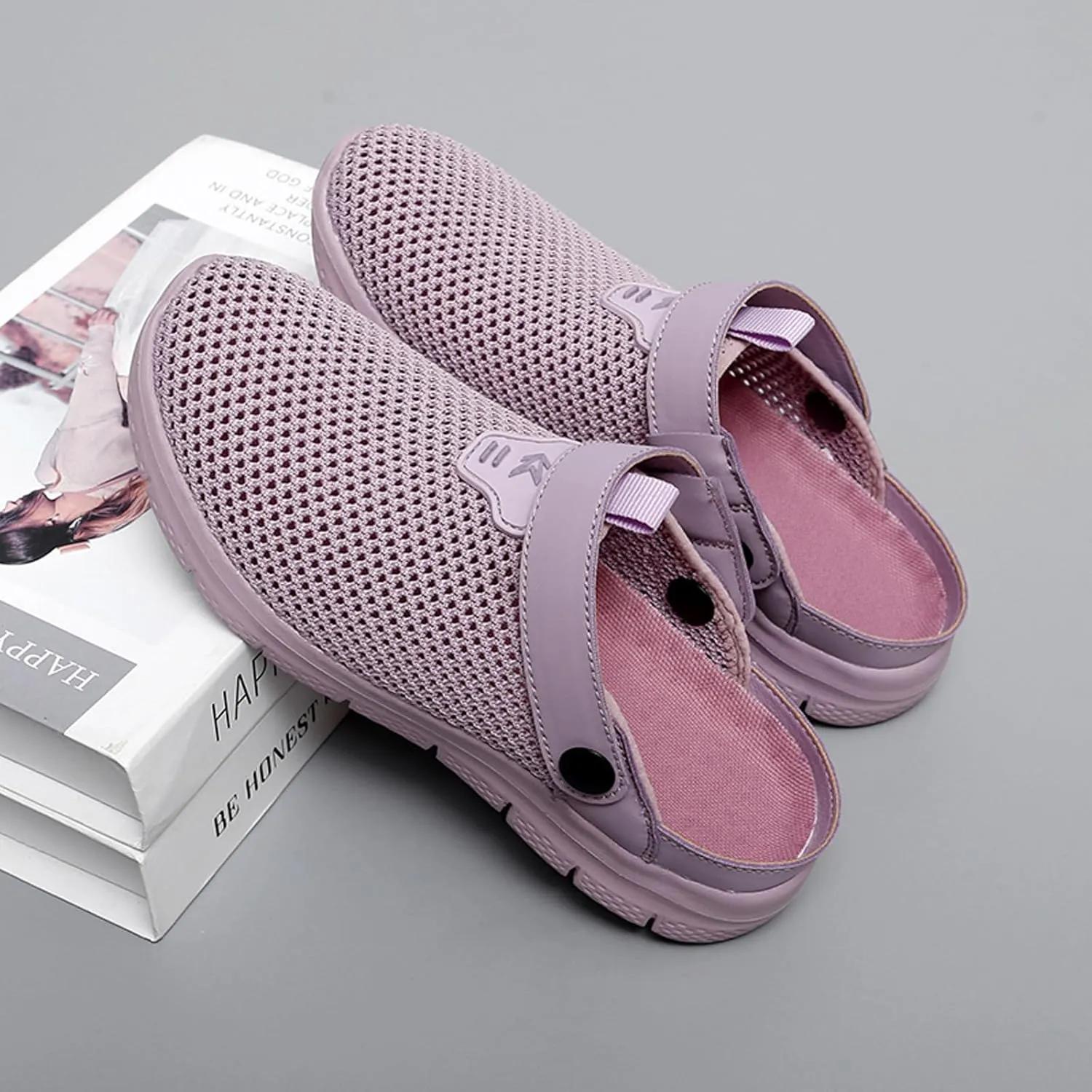 ihinzry Men's Women's Garden Clogs Hollow Mesh Clog Indoor Outdoor Slippers Nurse Work Mules