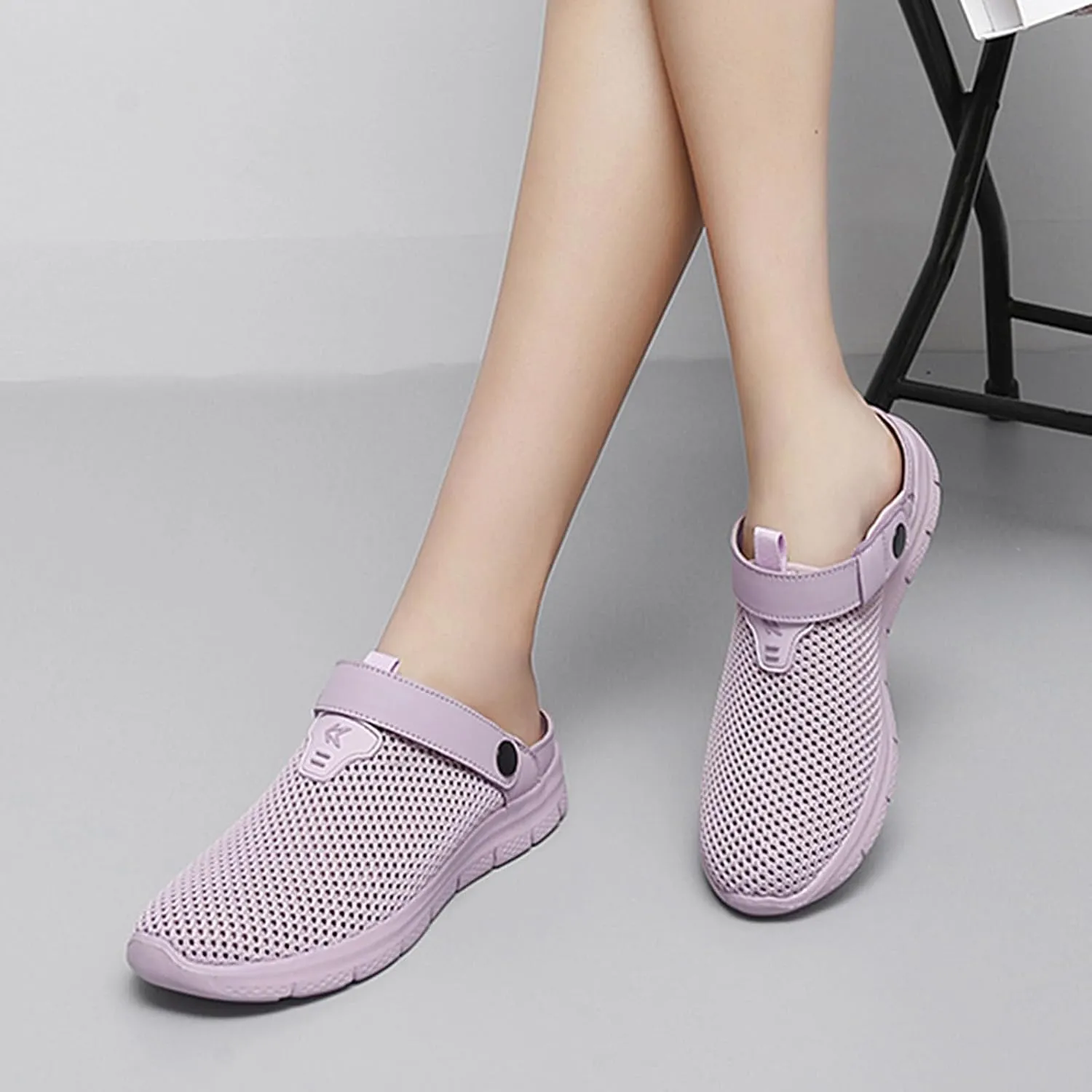 ihinzry Men's Women's Garden Clogs Hollow Mesh Clog Indoor Outdoor Slippers Nurse Work Mules