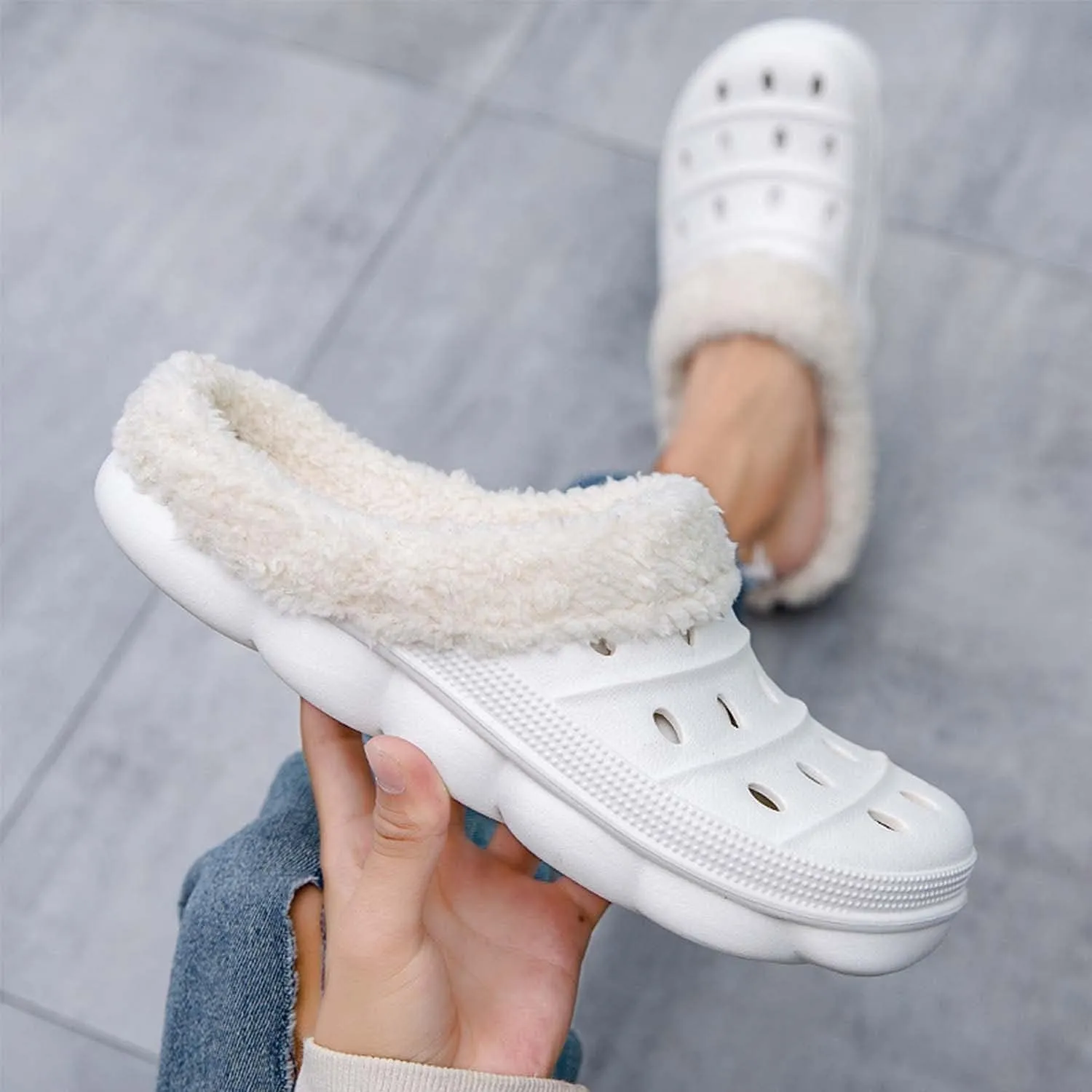 Meidiastra Women’s Mens Fur Lined Clogs Slipper Lightweight Waterproof House Slippers
