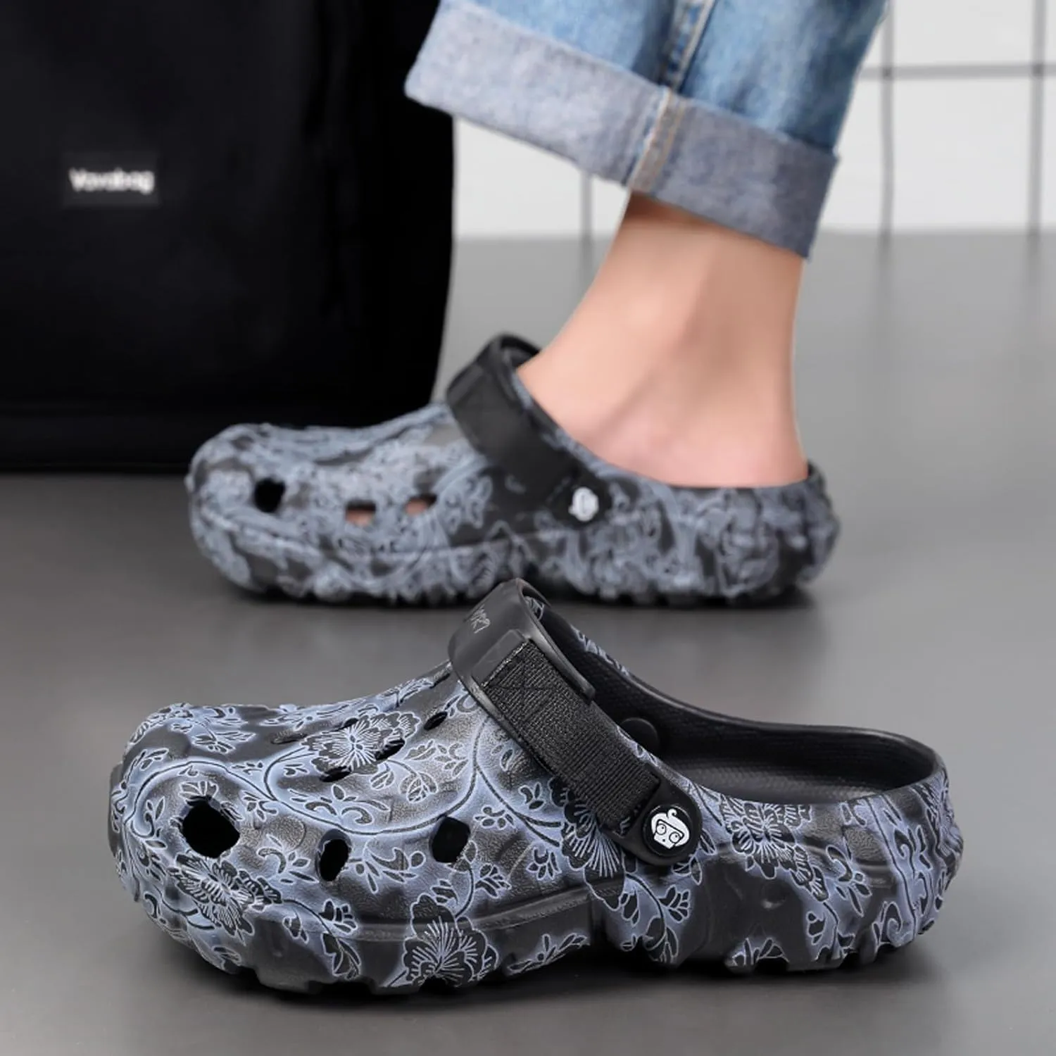 Men's Garden Clogs Shoes: Printed Sandals - Lightweight Shower Slippers - Waterproof Mules for Adult Outdoor Walking Travel