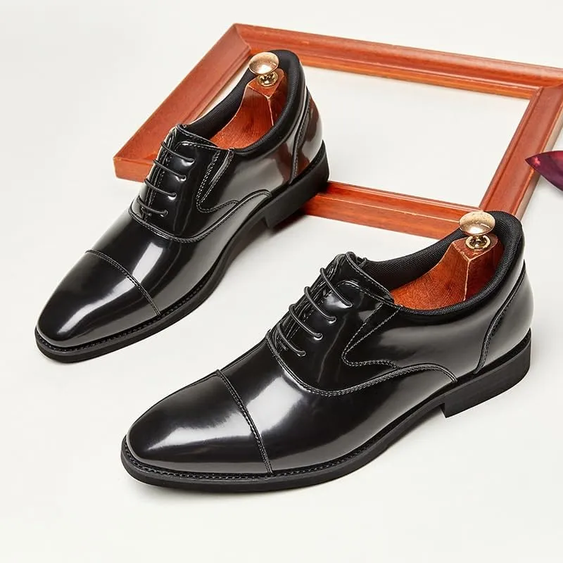 Men's Leather British Style Lace Up Wing Tip Dress Shoe Classic Round Toe Shiny Checkered Comfortable Derby Loafers