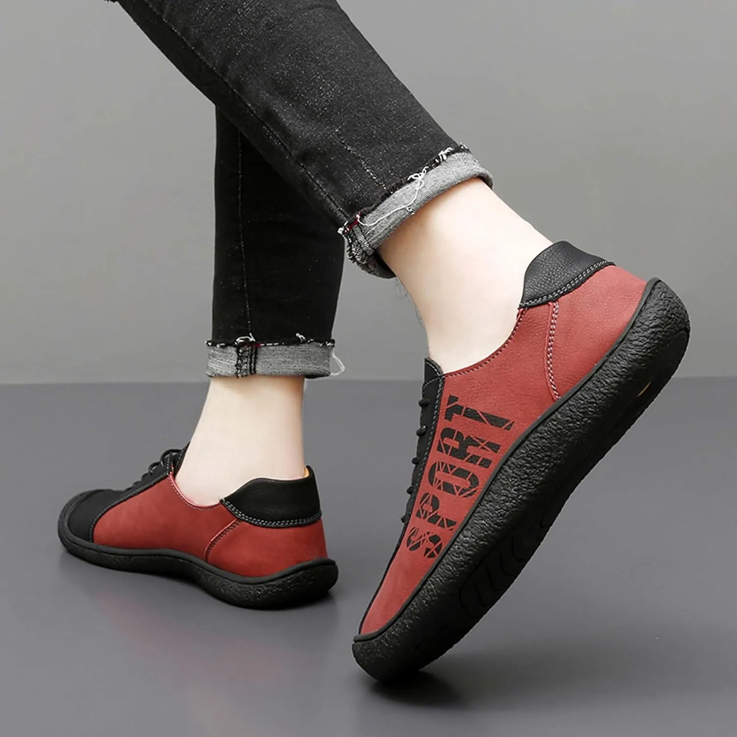Men's Loafers Casual Walking Shoes Fashion Colorblocking Retro Business Office Formal Barefoot Wide Toe Outdoor Hiking Climbing Travel Driving Shoes