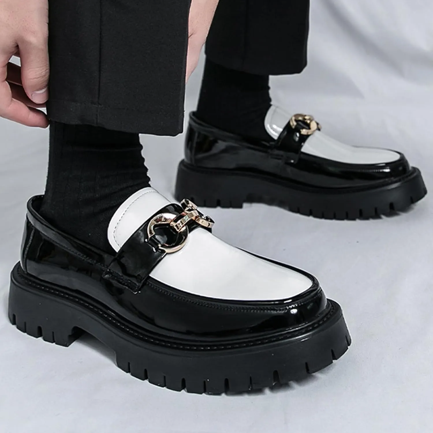 Men's Patent Leather Chunky Platform Penny Loafers with Metal Decoration Slip-On Lug Sole Dress Business Work Shoes Daily Non-Slip Shock Absorbing Casual Shoes