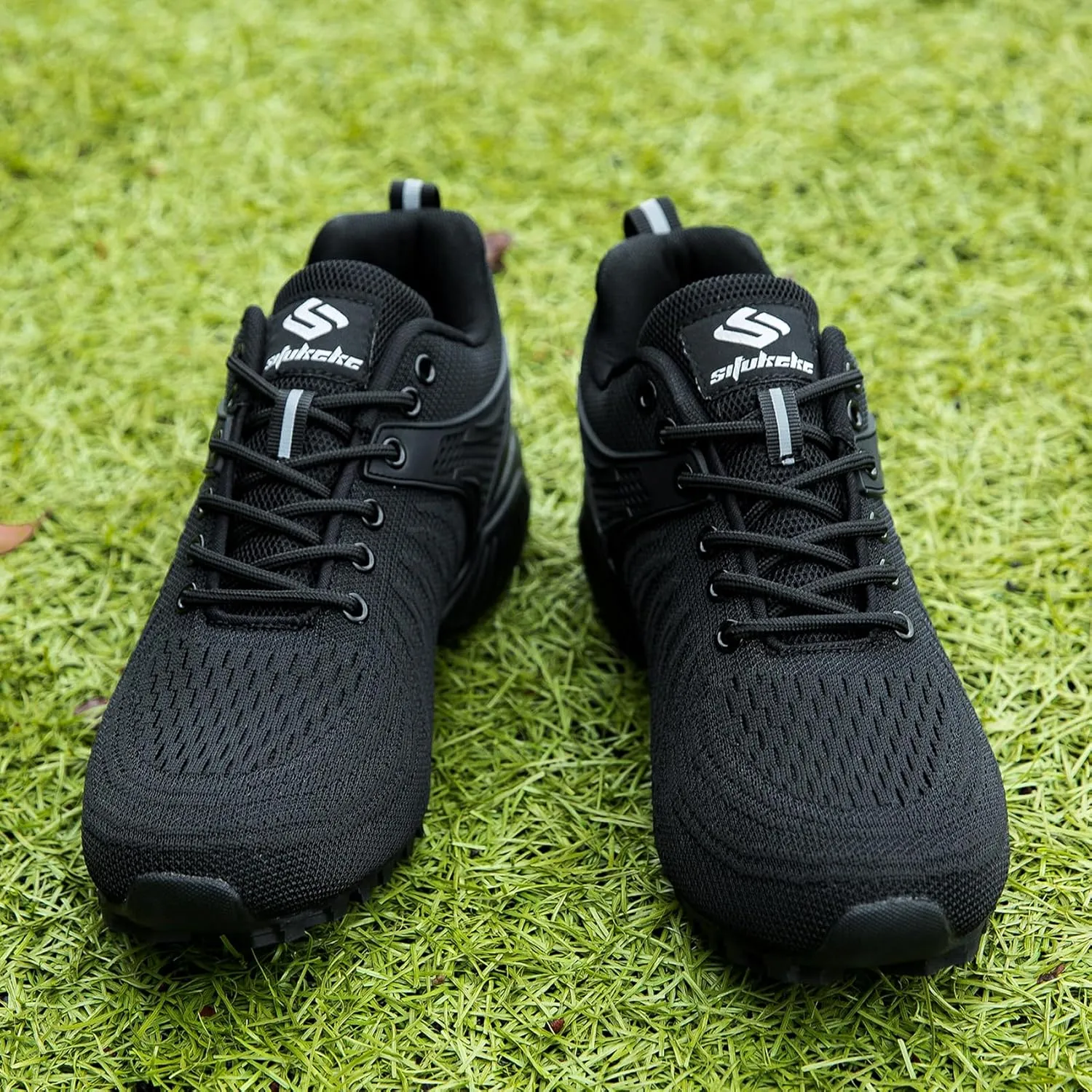 Men's Trail Running Shoes Lightweight Breathable Walking Sneakers Outdoor Athletic Running Tennis Cross Training Shoes