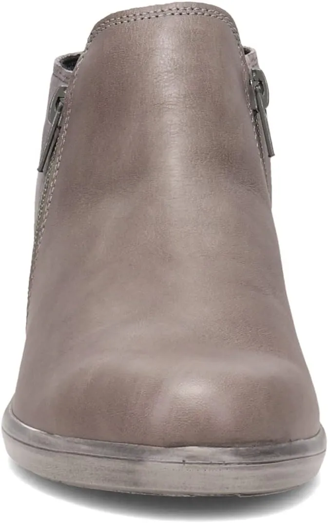 NAOT Footwear Womens Helm Boot