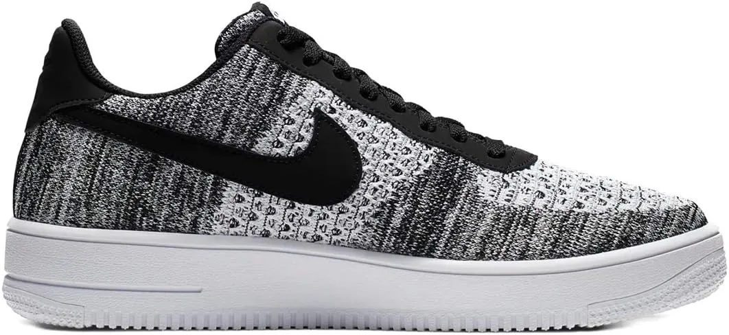 Nike Men's Low-Top Sneakers Basketball Shoe