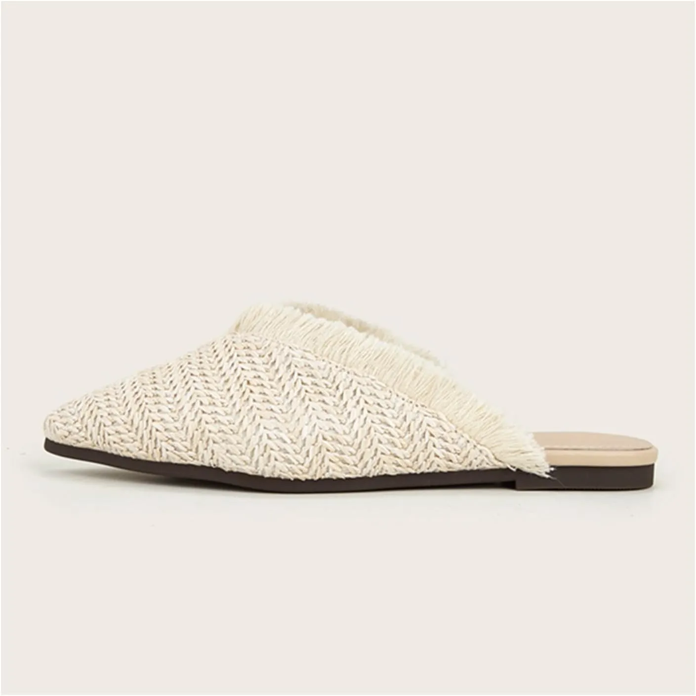 QEOSNBX Women's Fringe Straw Flat Mules Closed Pointed Toe Slip-On Breathable Comfortable Walking Slipper Slide for Work Walking Casual Sandals