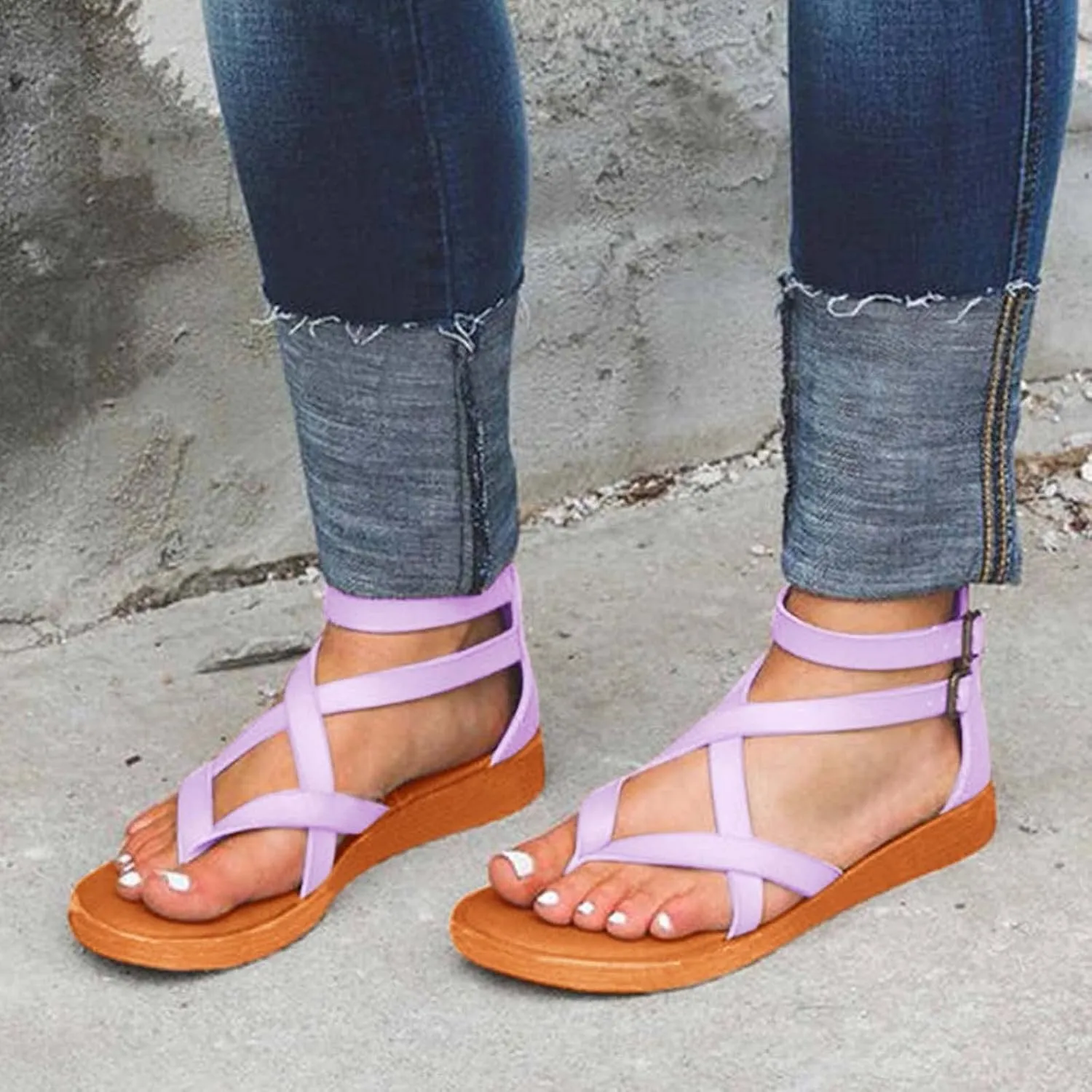 Sandals Women Gladiator Flat Strappy Sandal Dressy Summer Thong Cross Straps Zipper Open Toe Flip Flops Boho Comfortable Ladies Casual Beach Shoes