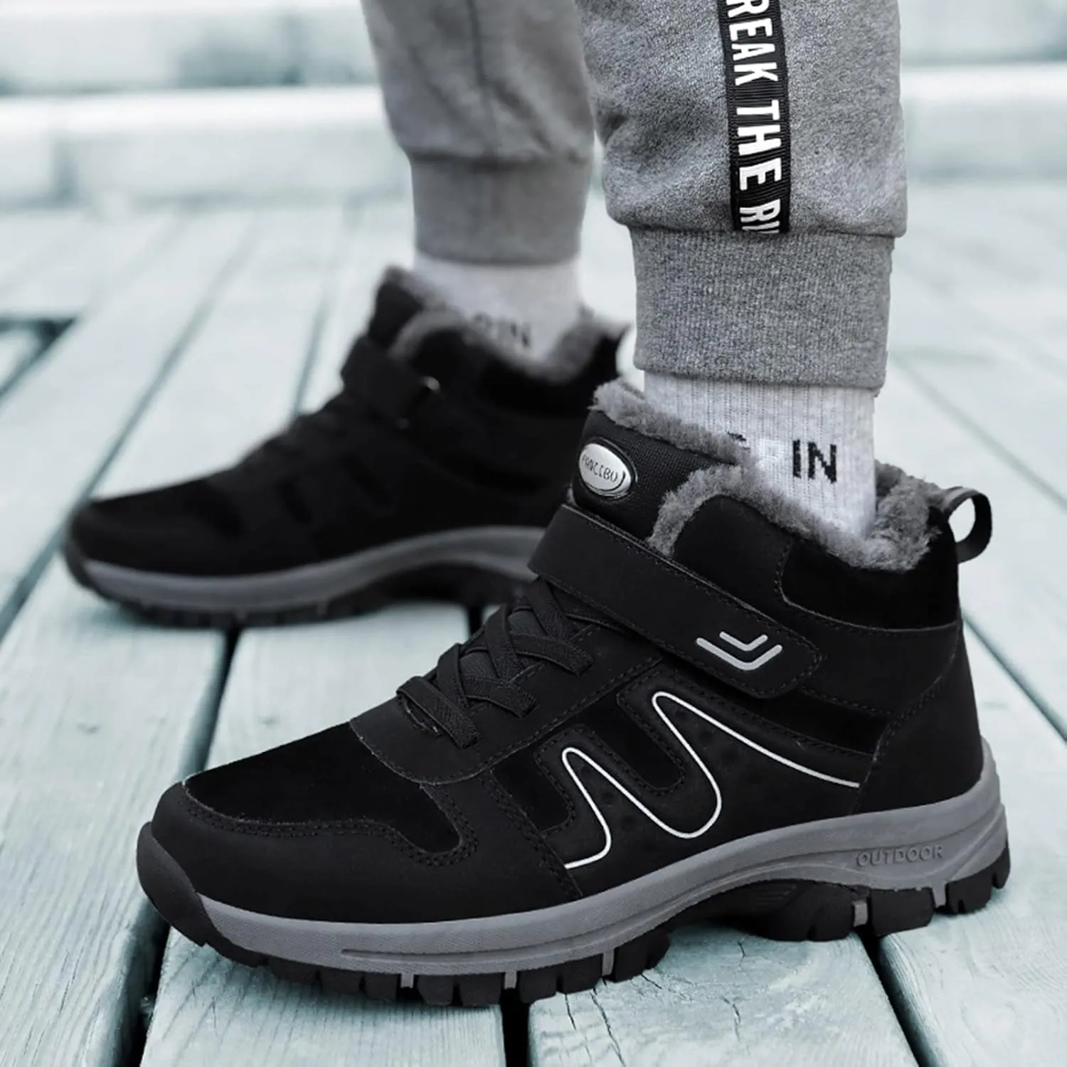 Slip on Walking Shoes Men Winter Warm Faux Furry Lined Hiking Snow Boots Comfortable Memory Foam Breathable Mesh Fashion High Top Sneakers Non Slip Indoor Outdoor Athletic Running Shoes