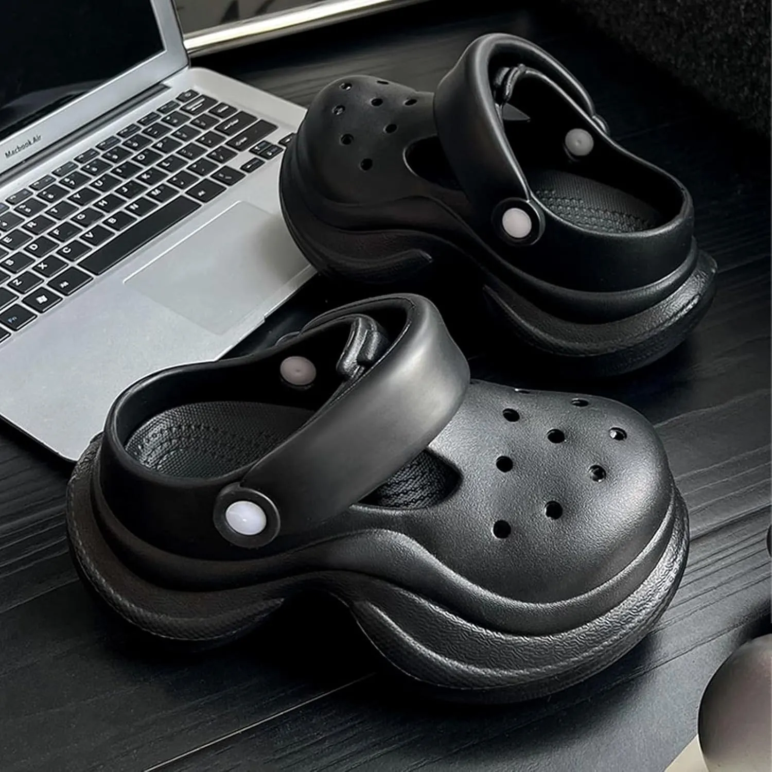 Solaud Women's Platform Clogs Cute Accessories Thick Bottom High Platform Clog Sandals Comfortable Non-Slip Garden Outdoor Beach Clogs