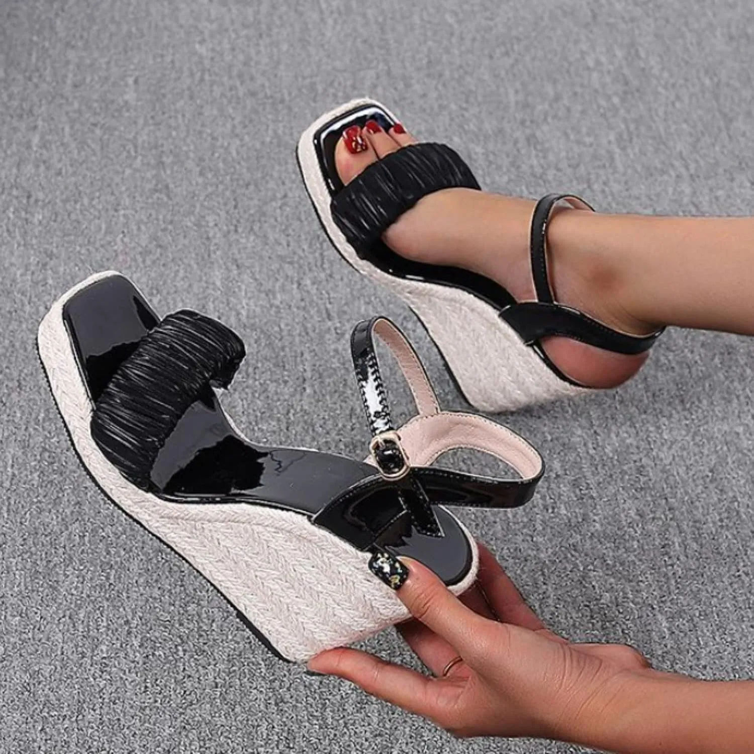 Summer Open Toe High Heel Women's Straw Woven Thick Sole Wedge Sandals Buckled Roman Slip on Athletic Sandals for Women (Black, 7.5)