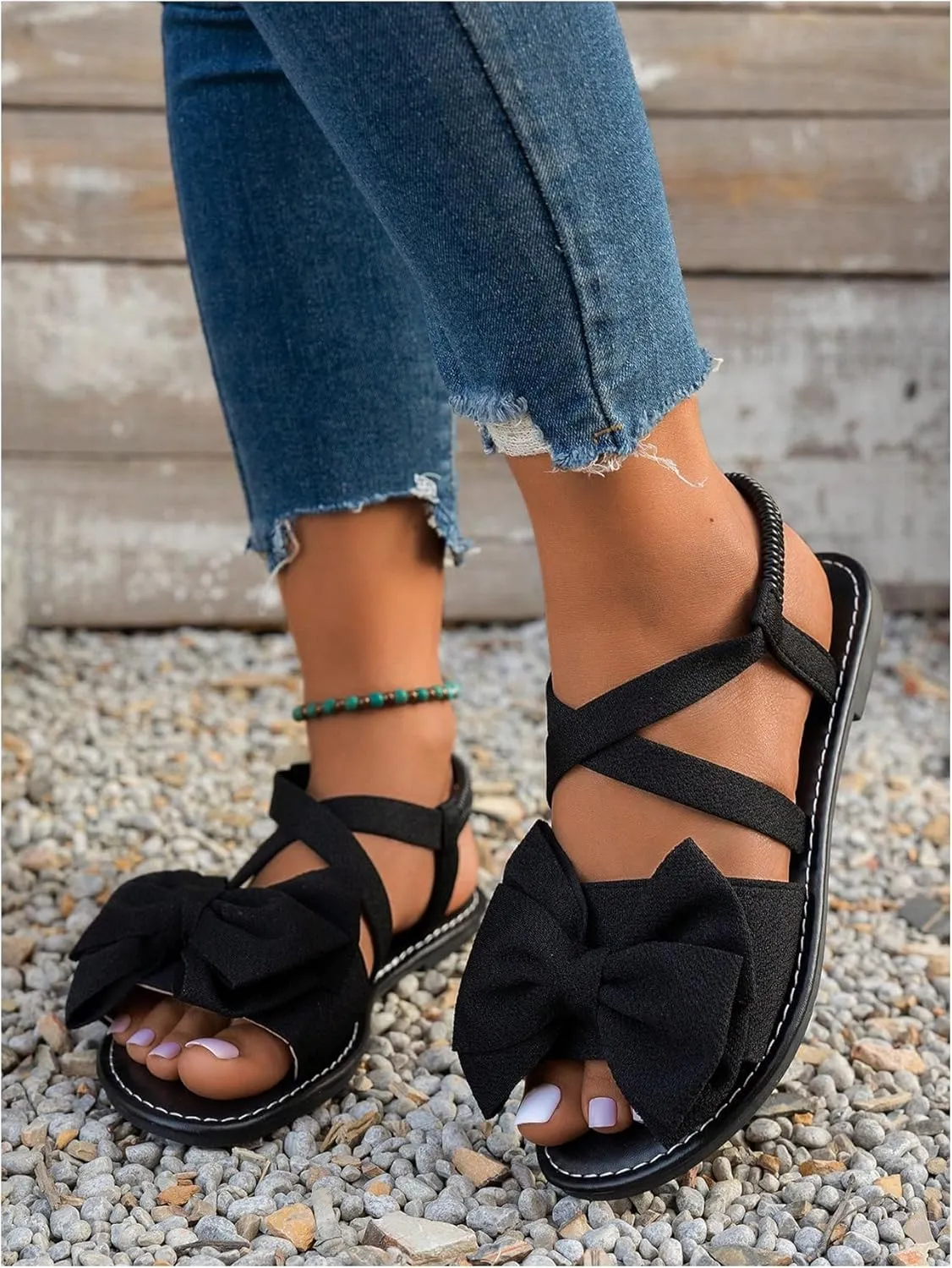 SweatyRocks Women's Bow Crisscross Open Toe Flat Sandals Dressy Beach Ankle Strap Shoe