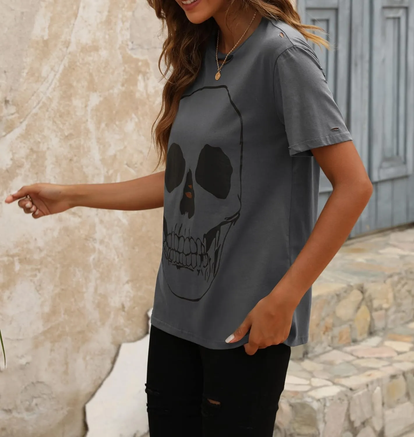 Veatzaer Summer Cotton Graphic Shirts Womens Short Sleeve Crewneck Tees Skull Distressed T Shirt Loose Casual Tops S-XXL
