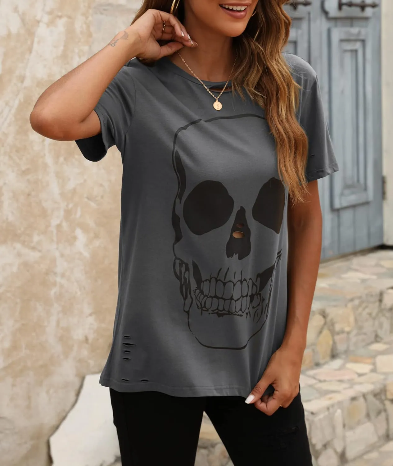 Veatzaer Summer Cotton Graphic Shirts Womens Short Sleeve Crewneck Tees Skull Distressed T Shirt Loose Casual Tops S-XXL