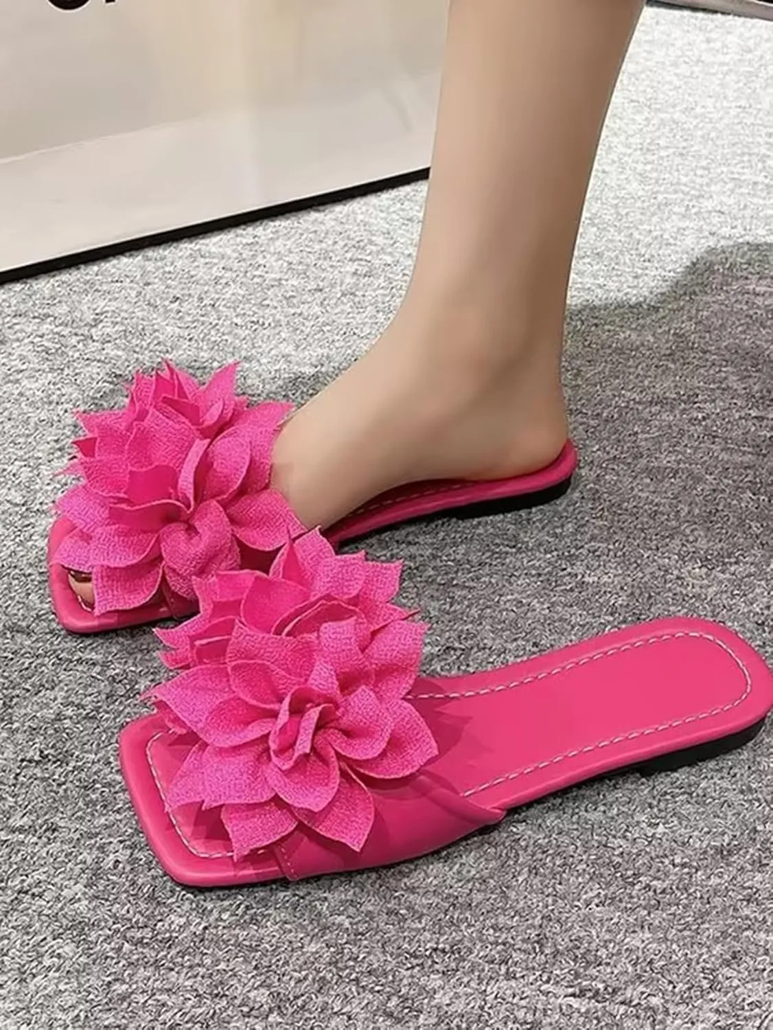 Verdusa Women's Floral Slip on Flat Sandals Y2k Single Band Open Toe Slides Slippers