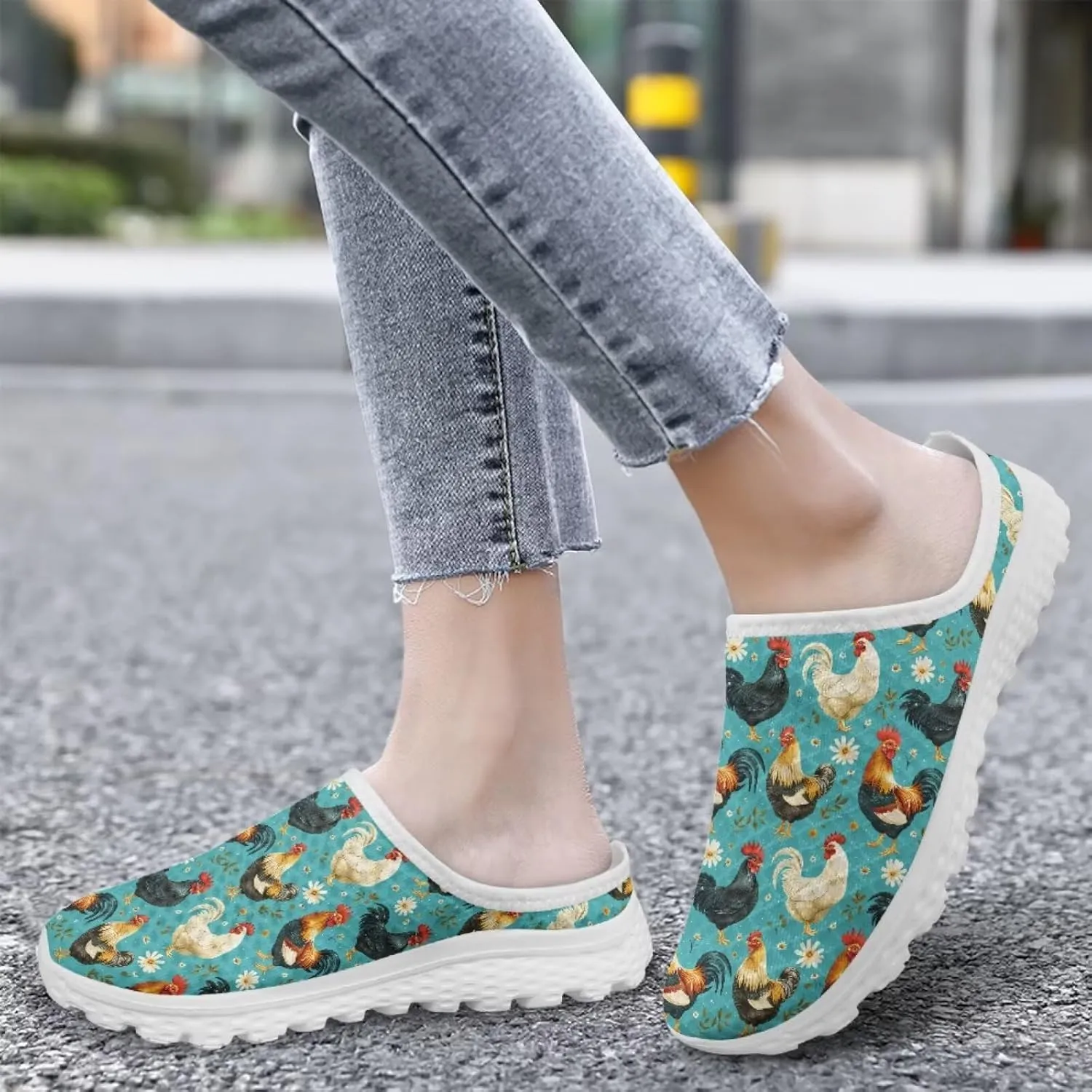 Water Shoes for Women Mesh Flats Barefoot Slip On Shoes Aque Womens Mules Lightweight Fashion Closed Toe Slides Outdoor