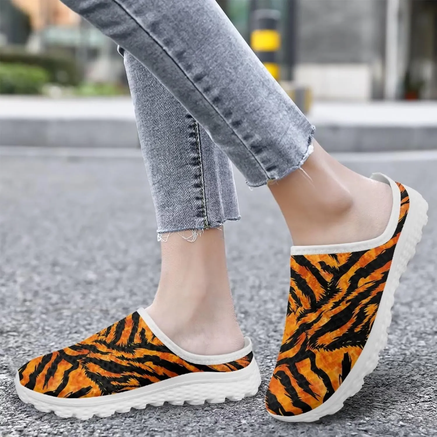 Water Shoes Mules for Women Mesh Shoes Womens Leopard Flats Barefoot Garden Footwear Lightweight Closed Toe Slides