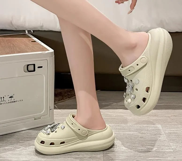 Women's DIY Crystal Bear Platform Clogs Slip On Slides Shoes Beach Sandals Gardener Clog Mules Clog Wedge Sandals Outdoor Beach Shoes