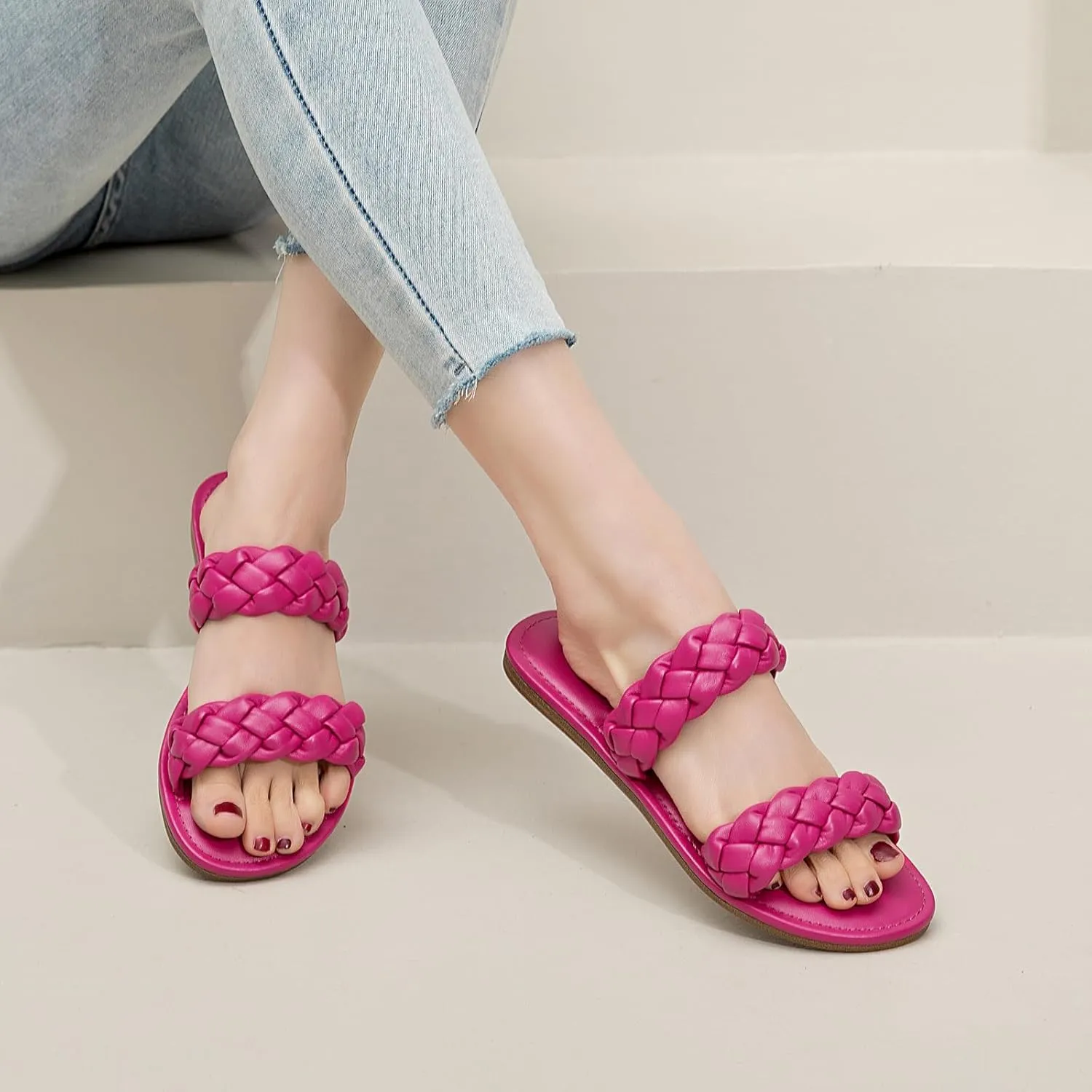 Women's Flat Slides Sandals, Summer Slippers Comfortable Braided Strap Round Open Toe Casual Beach Shoes for Women.