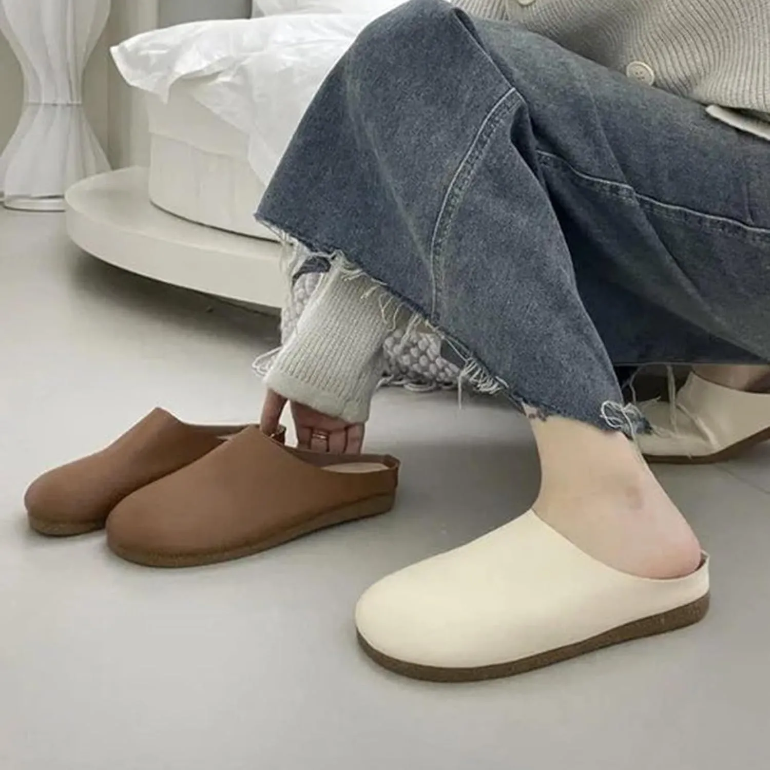 Women's Italian Leather Slippers Orthopedic Shoes, Casual Comfort Lazy Slip on Closed Toe Flat Mules with Arch Support