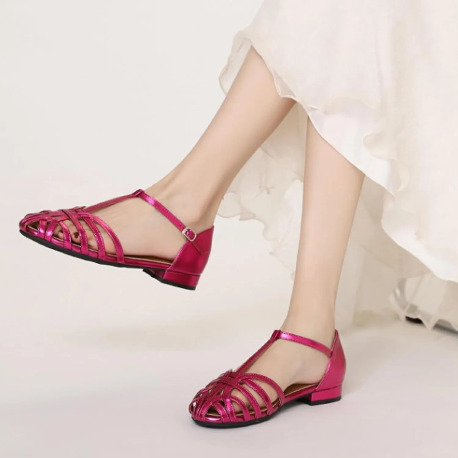 Women's leather Weaving T Strap flat Roman Sandals Fashion Comfort Adjustable Buckle flat Fisherman Sandals Summer Casual Breathable Beach Shoes