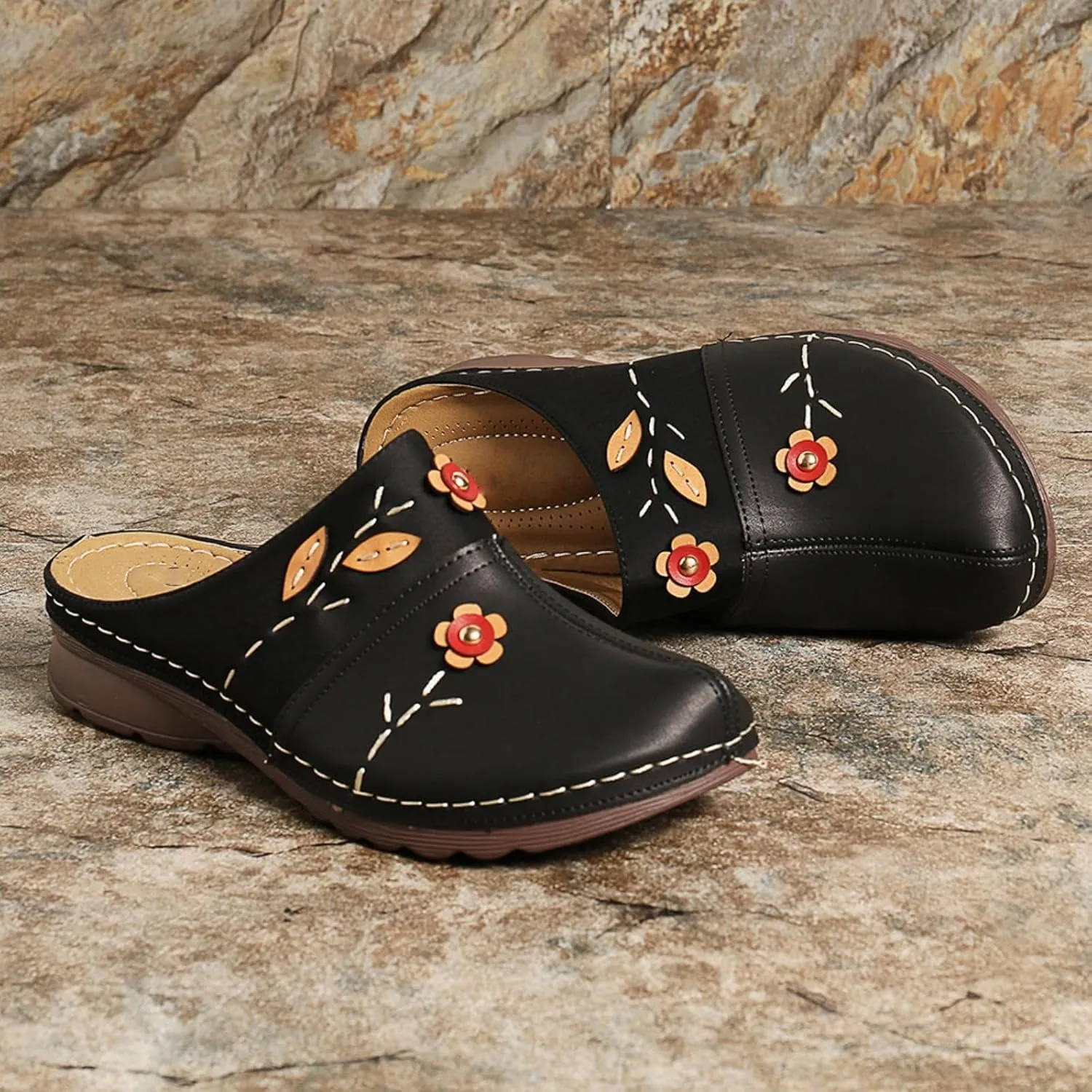 Women's Mules & Clogs Shoes Flowers Leather Loafers Flat Sandals Summer Comfort Work Clogs Slip on Slippers, Arch Support Orthopedic Sandals Antil Slip Closed Toe Loafer Mule