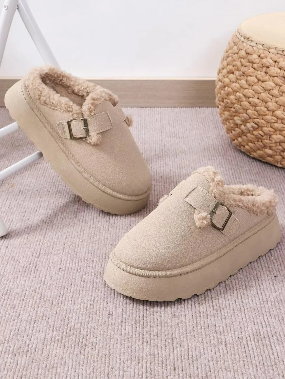 Women's Mules Suede Thick Sole Snow Slippers Fleece Lined Shoes Slip On Garden Clogs Indoor Outdoor