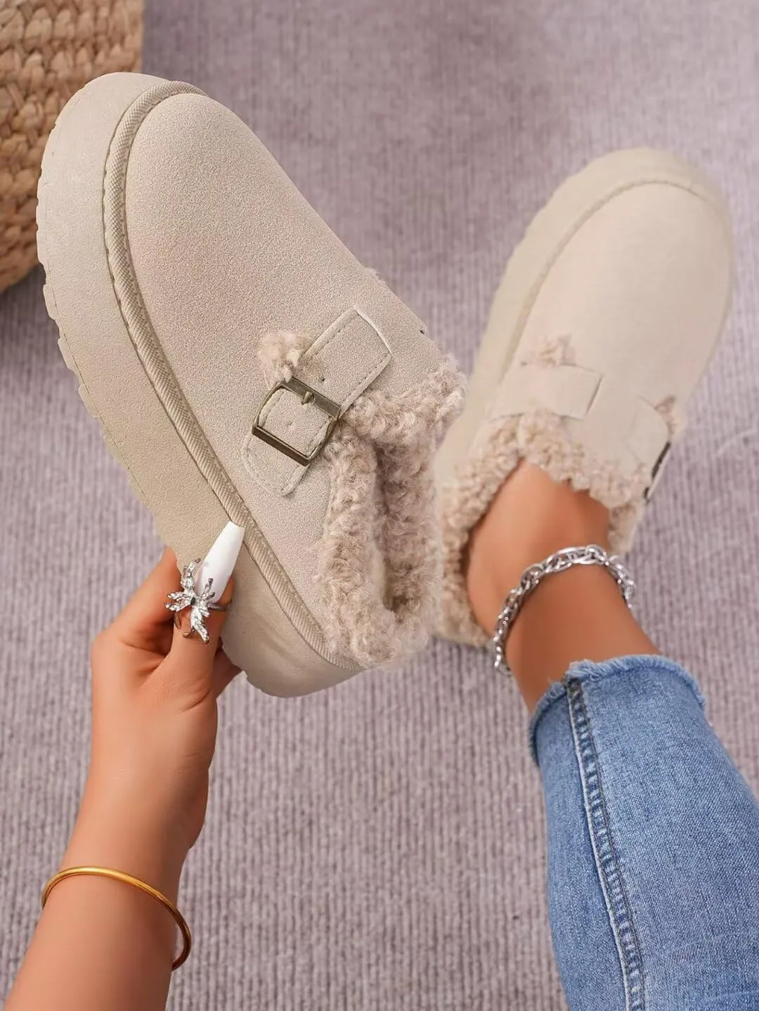 Women's Mules Suede Thick Sole Snow Slippers Fleece Lined Shoes Slip On Garden Clogs Indoor Outdoor