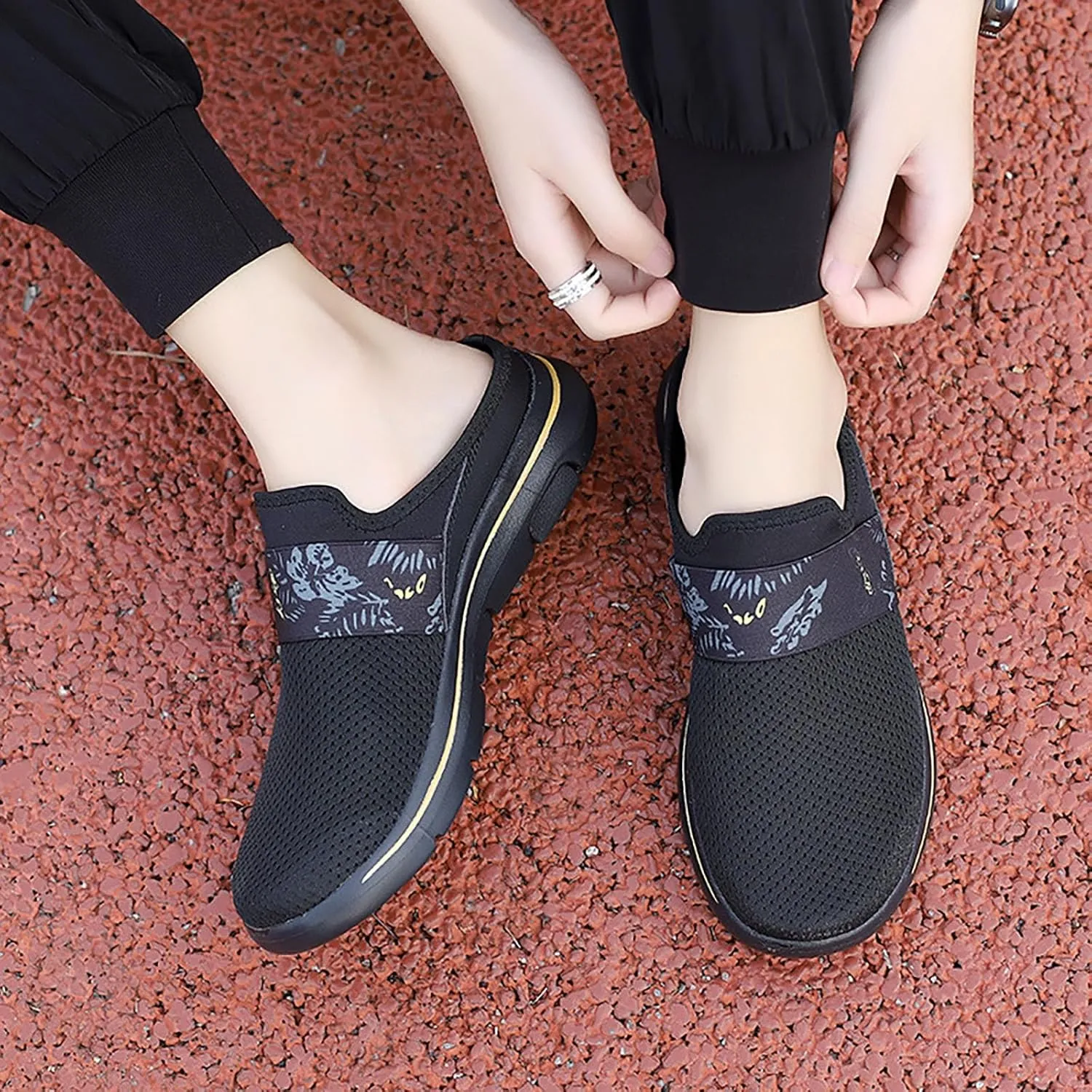 Women's Slip-on Mule Sneakers Lightweight Slip On Shoes Women Wide Width Men Casual Shoes Men's Fashion Sneakers Black Tennis Shoe Trainers Shoe