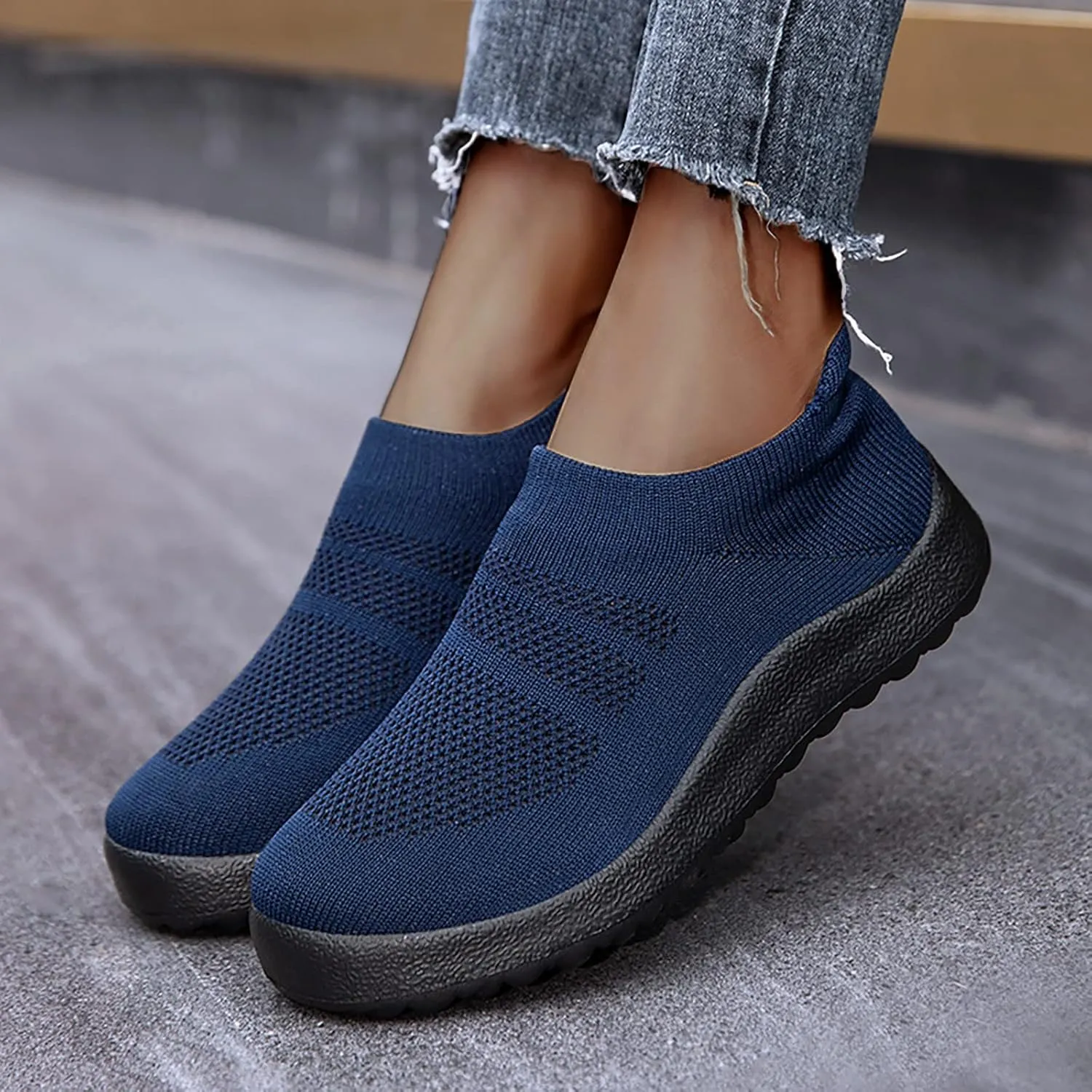 Womens Slip On Walking Shoes Non Slip Running Shoes Running Shoes for Women Mesh Breathable Men's Casual Shoes Dress Sneakers Platform Tennis Shoe Trainers Shoe