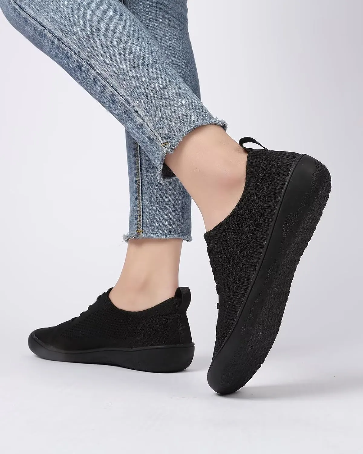 Women's Wide Toe Minimalist Barefoot Walking Shoes Comfort Low Top Knit Lace-up Sneakers Casual Outdoor Tennis Shoes